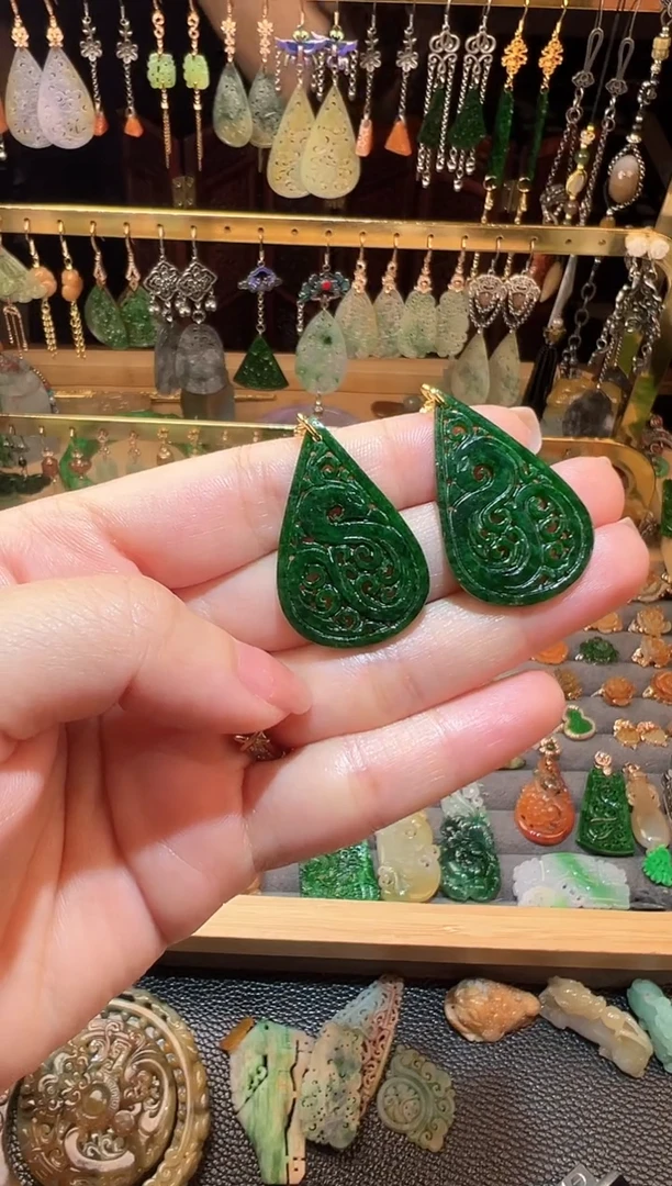 定制翡翠未镶嵌翡翠