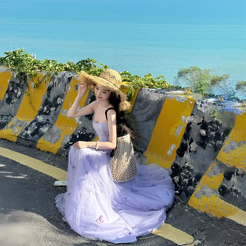 一罐杏仁桃【紫苑蝶】紫色立体蝴蝶吊带连衣裙网纱长裙温柔吊带裙