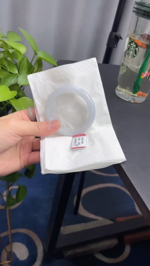 未镶嵌手镯翡翠2916****