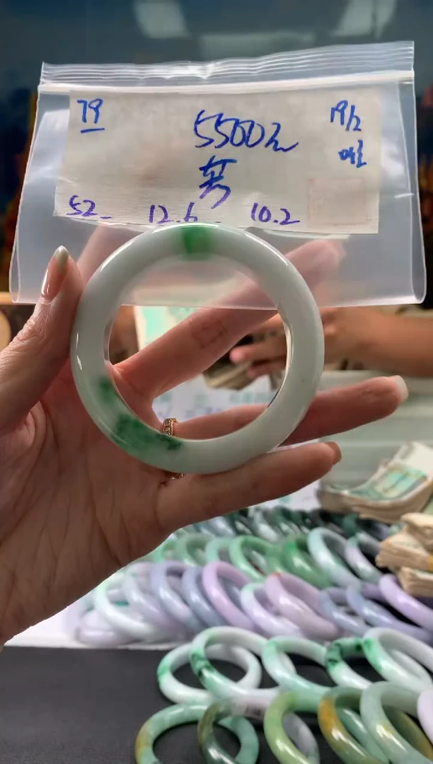 【闪购商品】翡翠手镯未镶嵌翡翠手镯 下单联系小耳机#79