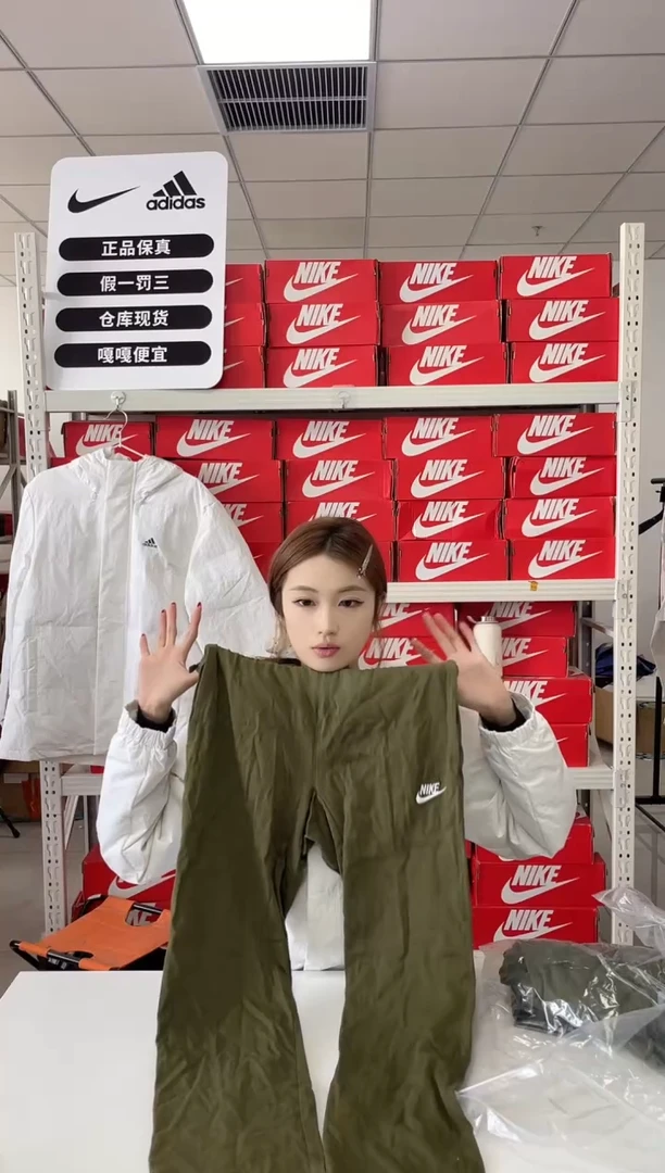 编码 636 尺码  m胸围衣长  正品直播间过款