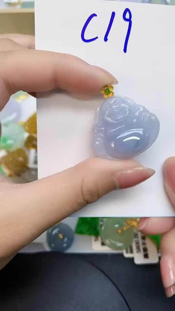 翡翠18K金镶嵌颈饰0000000000