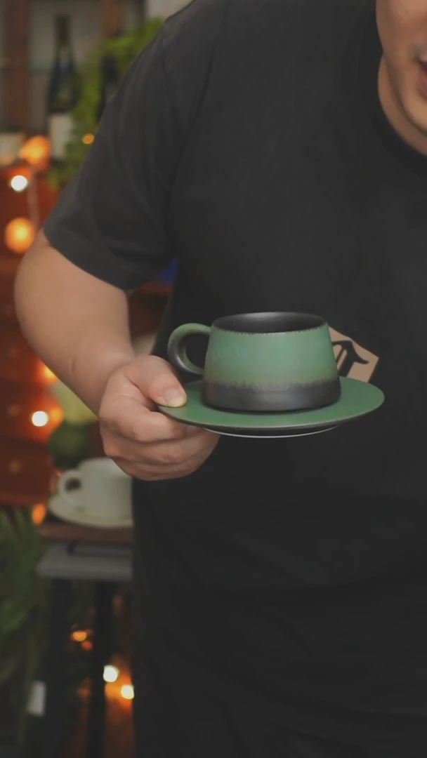 瓷片?**?火火恍恍惚惚