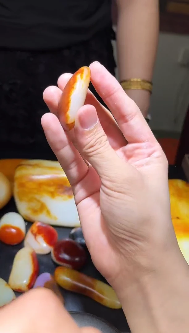 和田玉（子料）未镶嵌挂件YL-WW-5.24-100