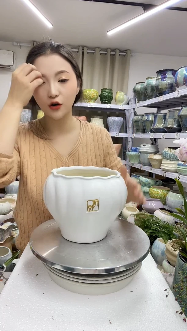 【12.18】花盆链接 高： 15 口：15