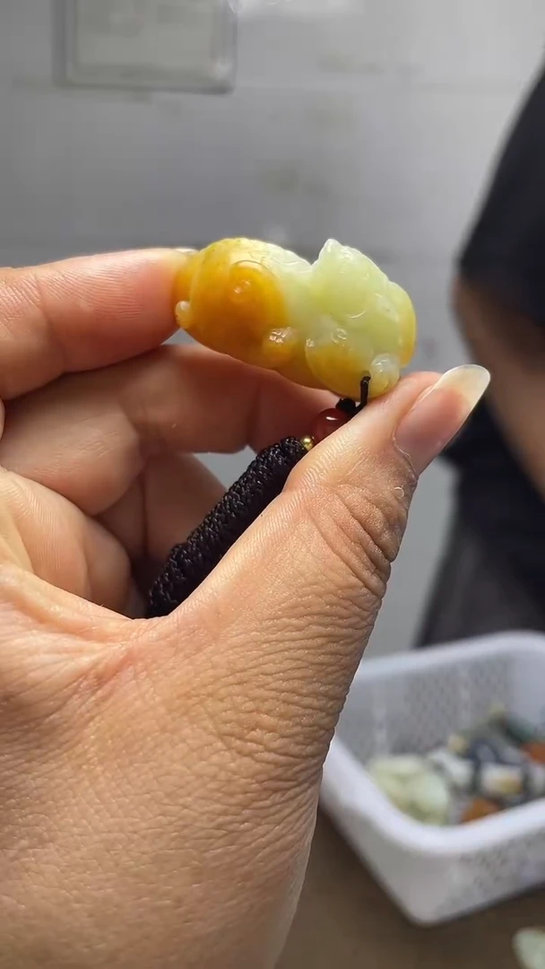 未镶嵌和田玉挂件1