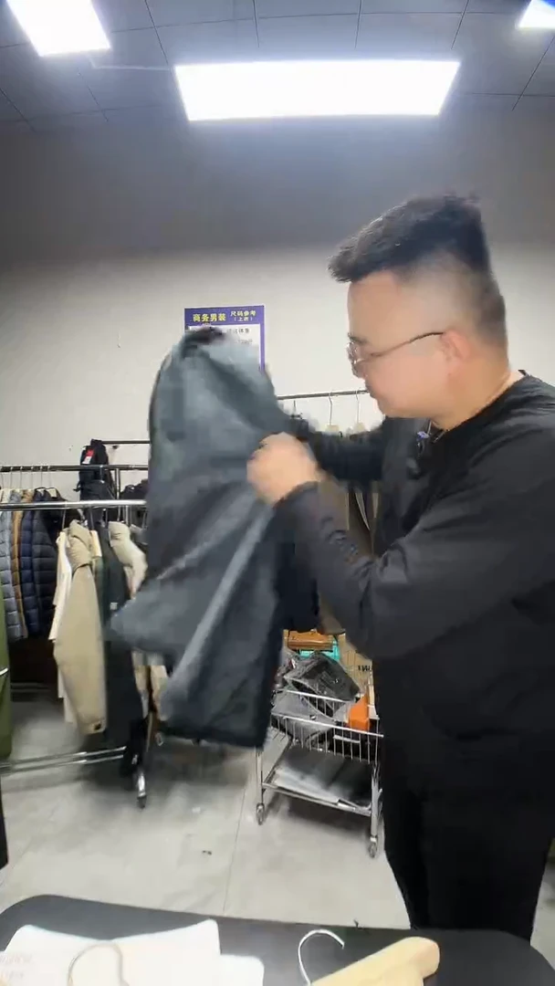 041编码190男装清货孤品