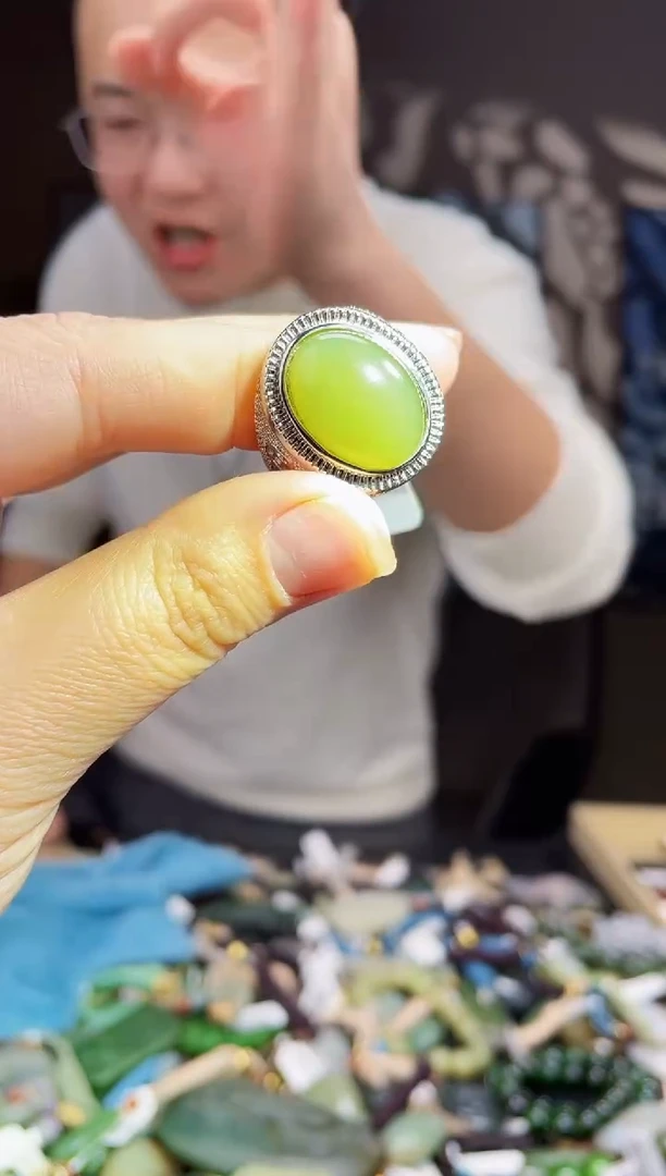 【闪购商品】和田玉颈饰未镶嵌拍一发一