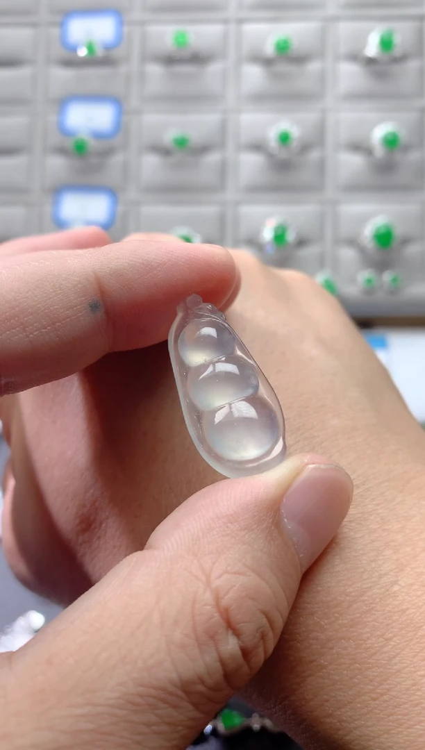 裸石翡翠天然缅甸四季豆