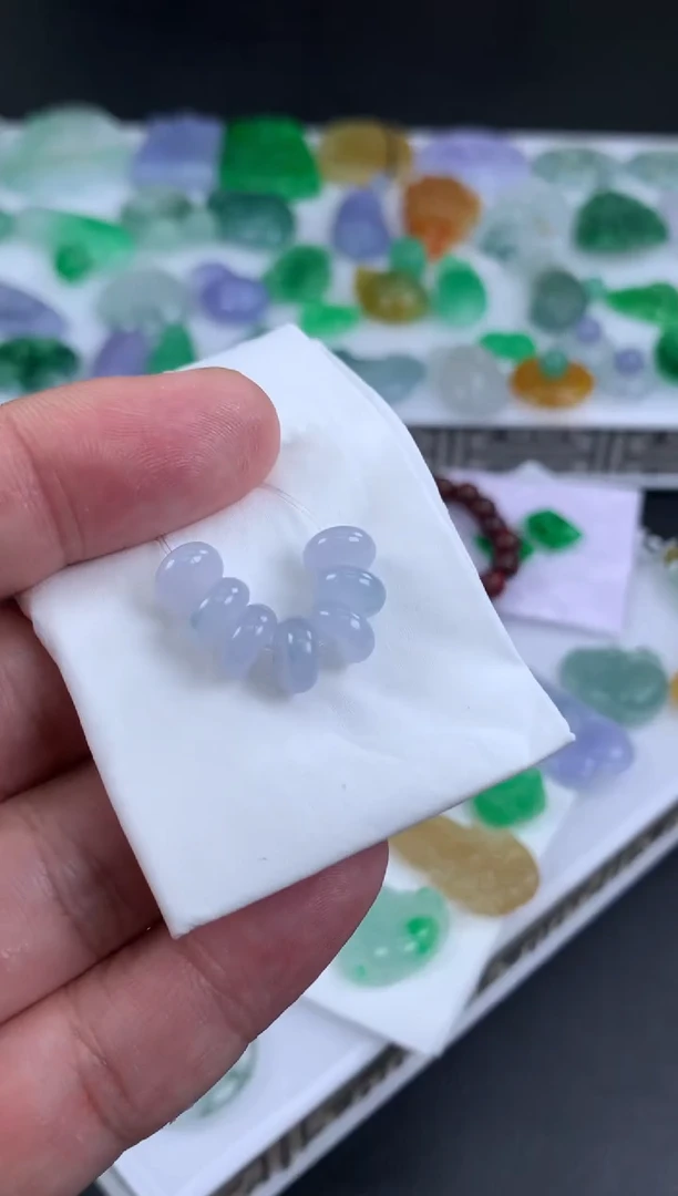 【闪购商品】定制翡翠未镶嵌手串