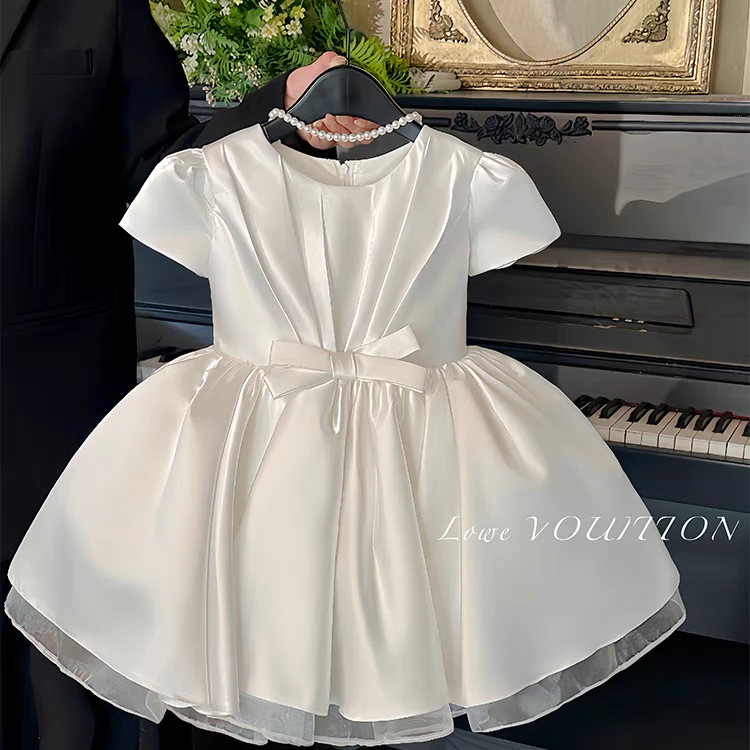 高级感女童白色连衣裙夏装女宝宝周岁生日儿童演出礼服裙子蓬蓬裙