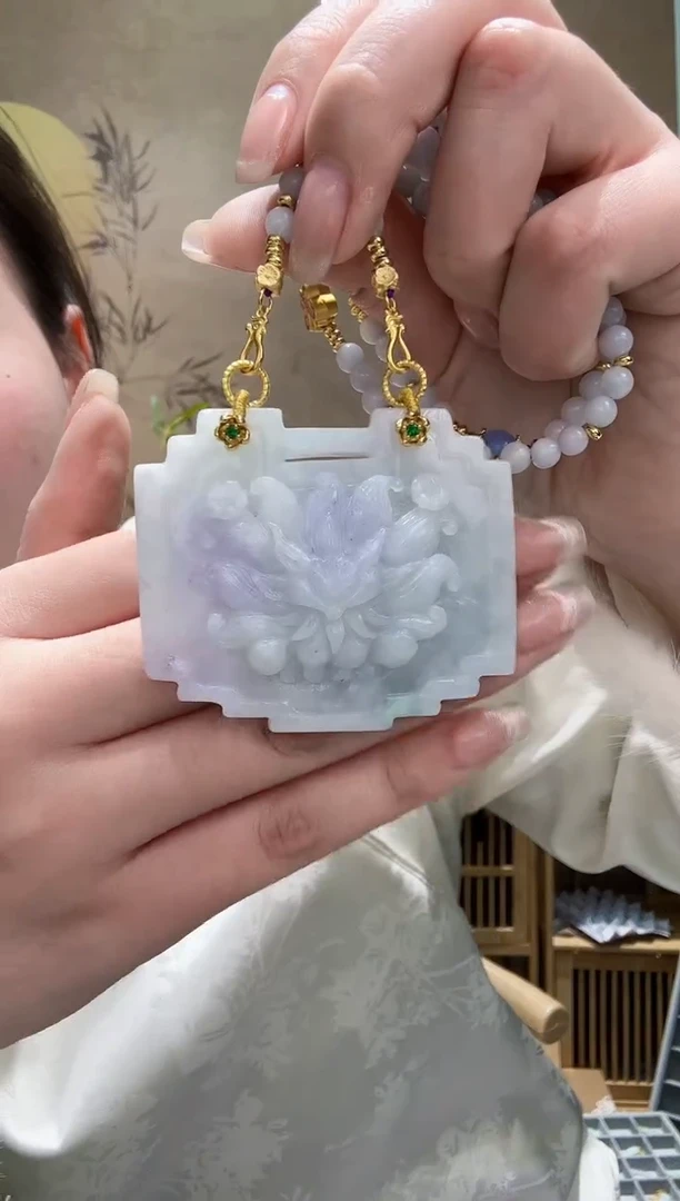 【闪购商品】翡翠颈饰未镶嵌吊坠