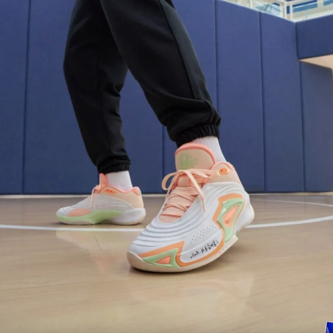 NIKE/耐克Luka 3 PF 东契奇男子实战篮球鞋FQ1285101