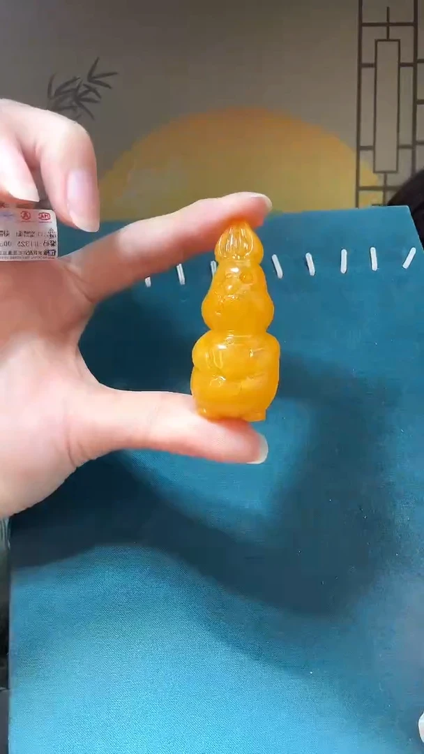 【闪购商品】琥珀裸石未镶嵌A0303天然蜜蜡