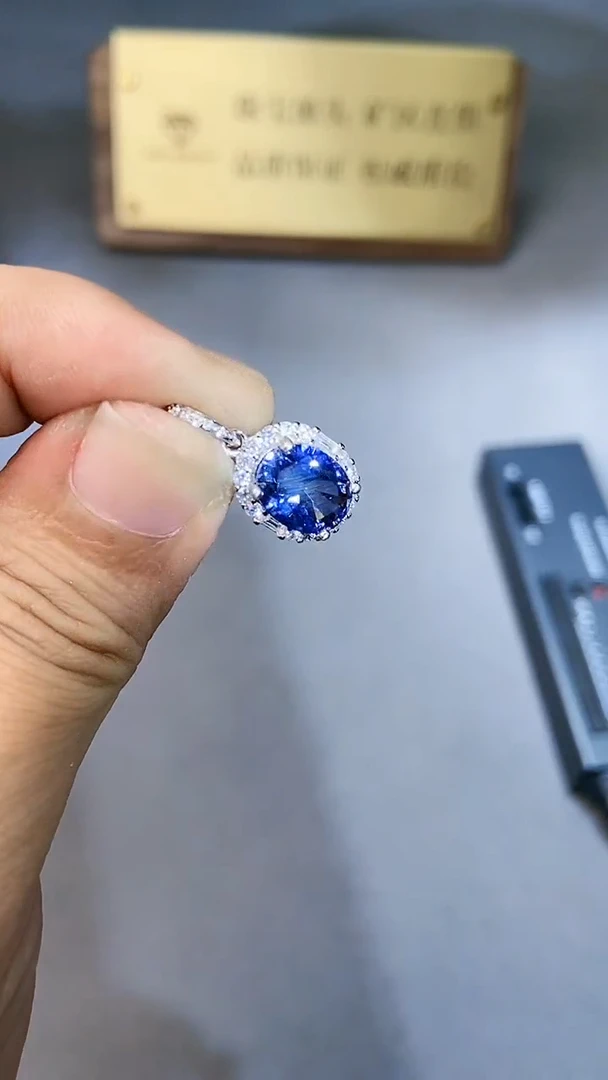 【闪购商品】蓝宝石颈饰银S925镶嵌354