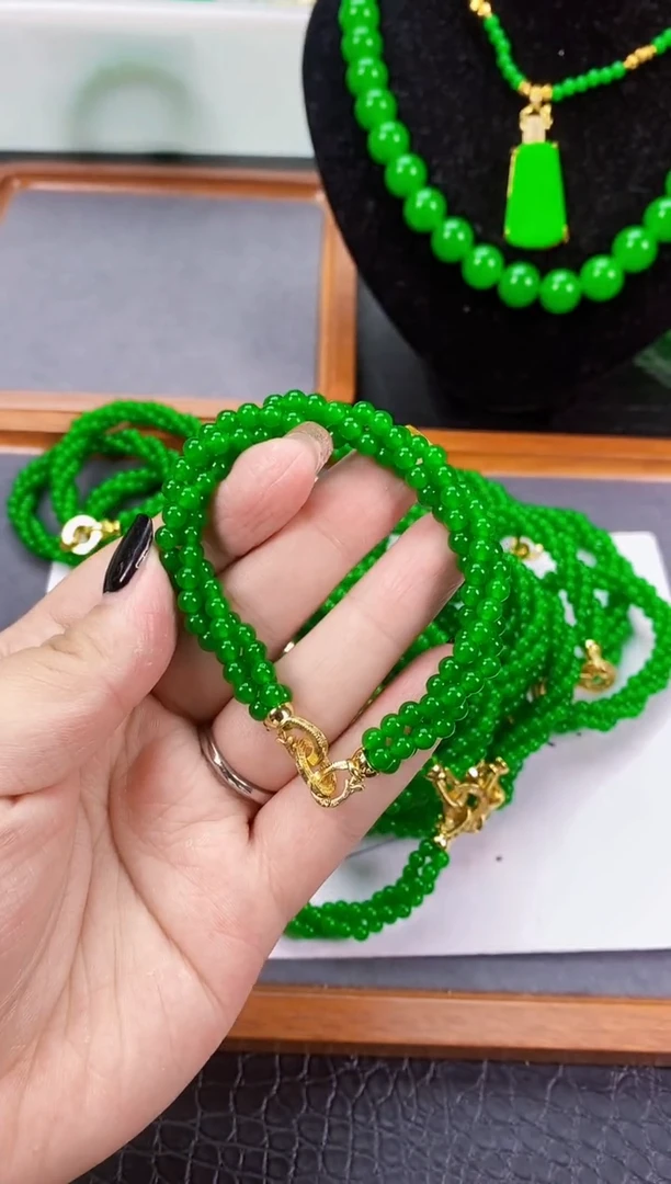 未镶嵌手链翡翠三圈扭扭小米珠手串