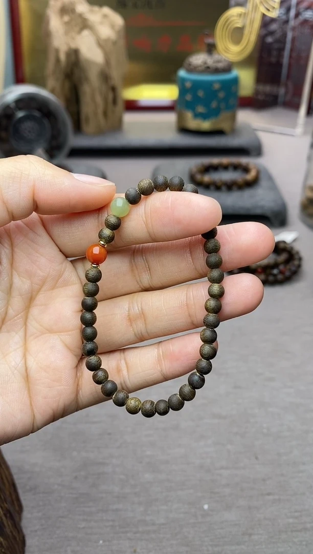 【闪购商品】沉香手串芽庄白棋楠04单圈＋配饰