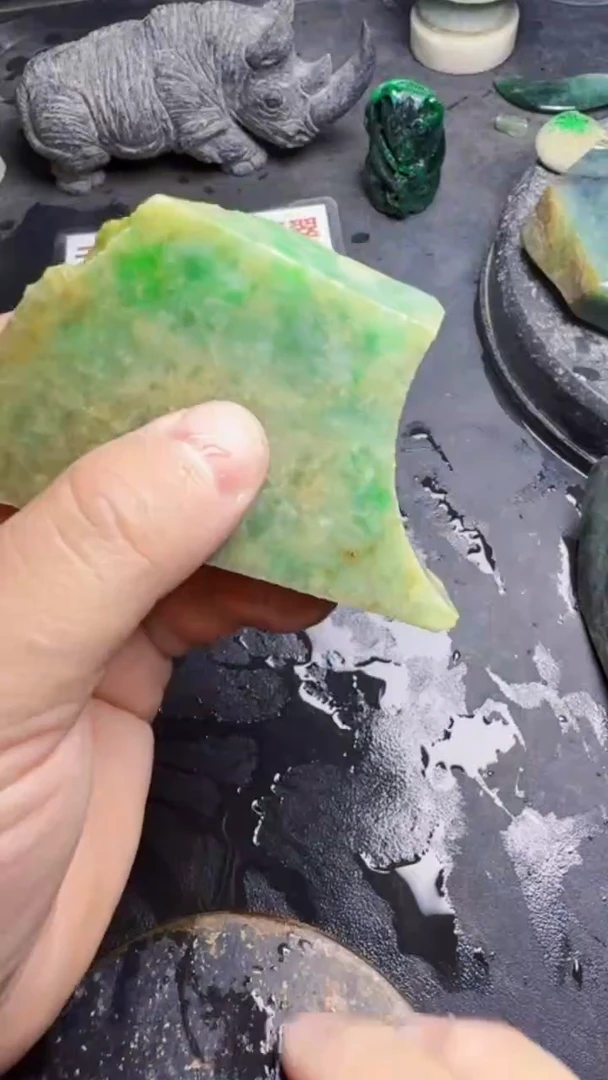 未镶嵌挂件翡翠天然翡翠074
