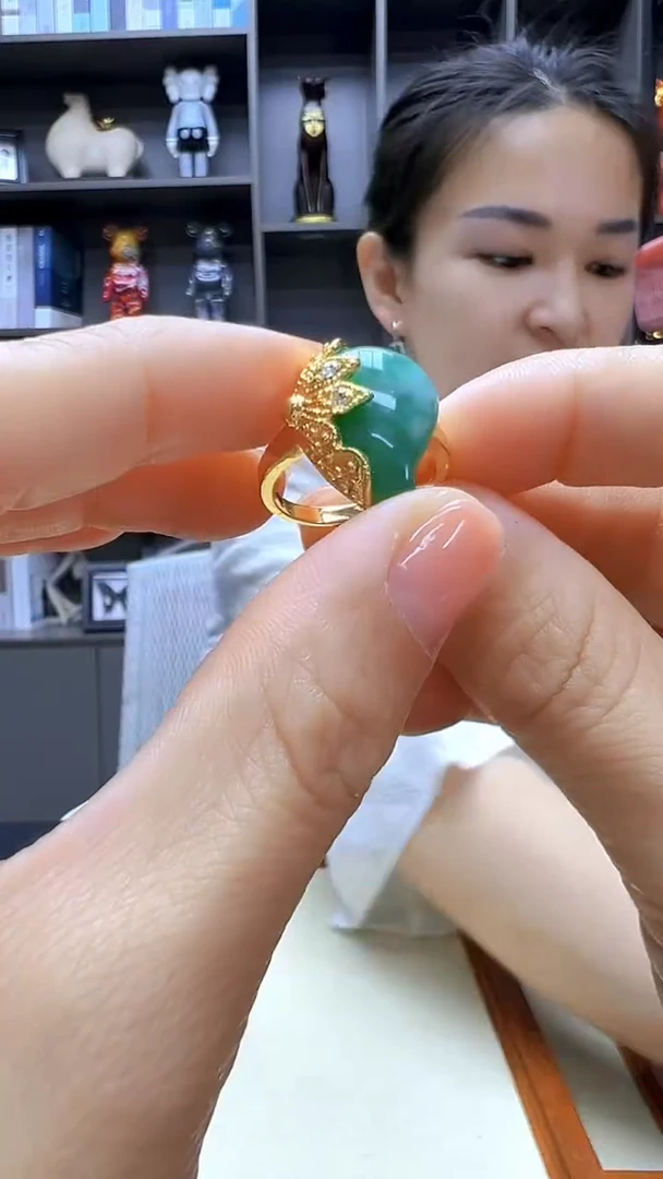 翡翠14K金镶嵌颈饰沉白diy劲饰