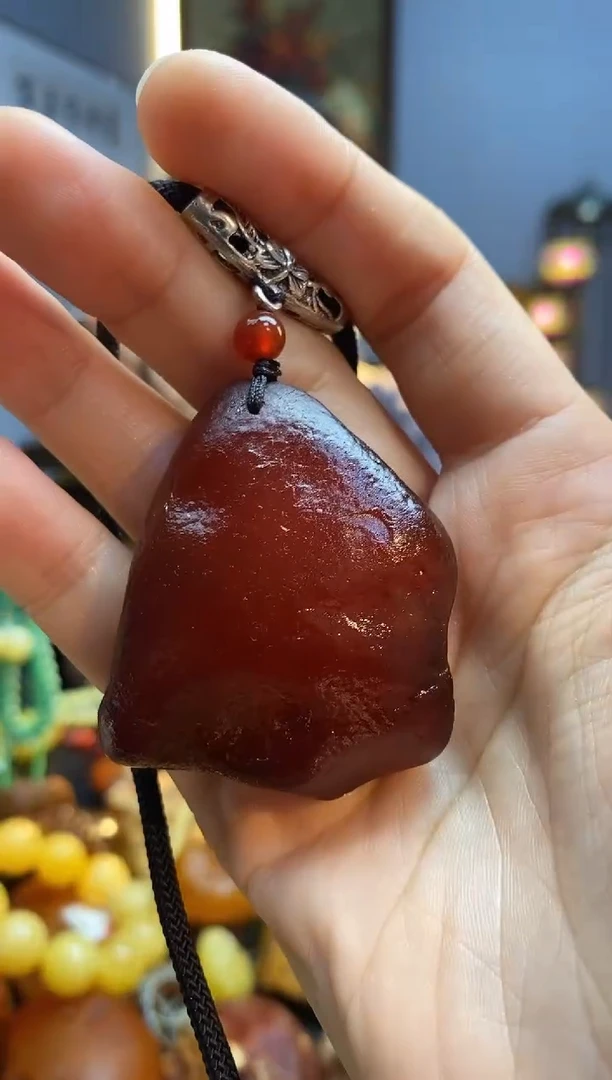 琥珀颈饰未镶嵌吊坠