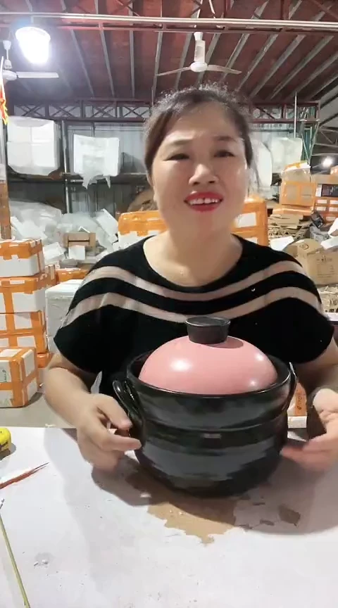 4188瑕疵黑色大肚锅