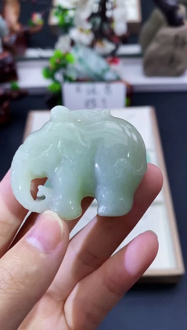 颈饰未镶嵌翡翠天然缅甸A货翡翠