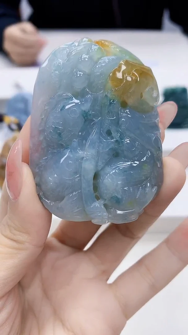 未镶嵌定制翡翠星*?4688ty-毛货挂件