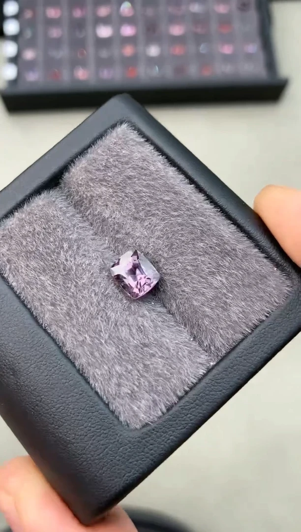 【闪购商品】定制尖晶石裸石未镶嵌2.58ct 枕型 紫色调