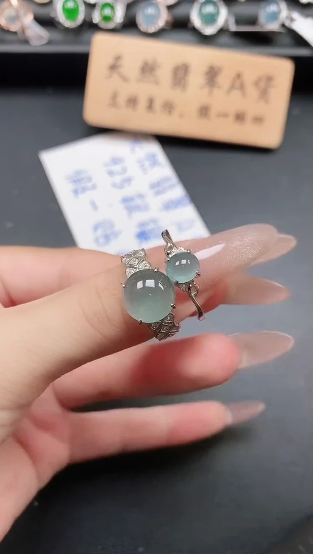 银S925镶嵌戒指翡翠1