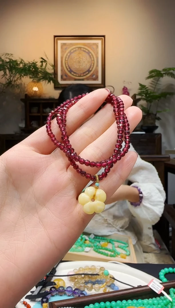 未镶嵌项链石榴石项链