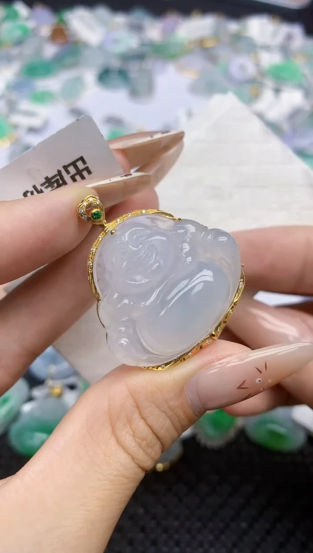 翡翠18K金镶嵌颈饰256   天然翡翠A货