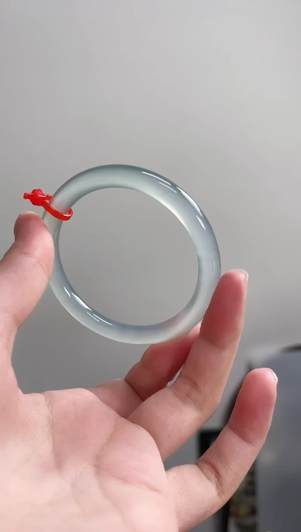 玛瑙/玉髓手镯未镶嵌56圈 需要包容圆条