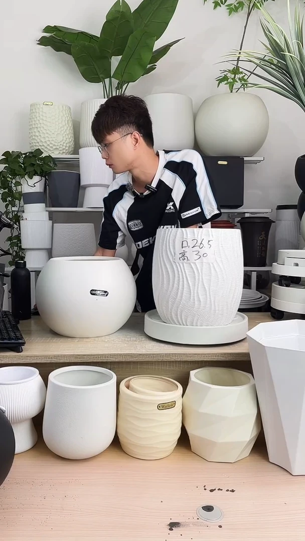 黄*妮发发发发发发