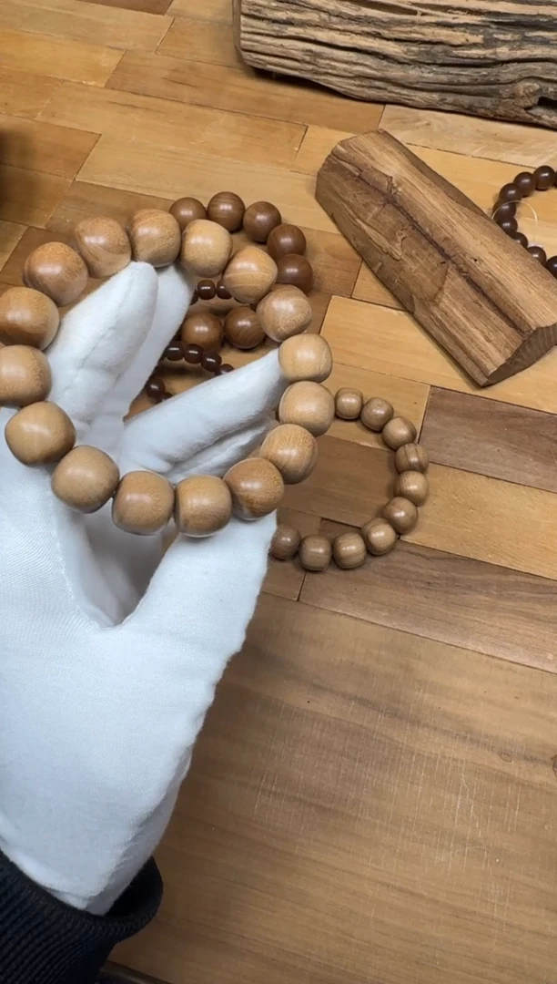 檀香木手串/手链老山檀香四剖料13*14单圈黄油