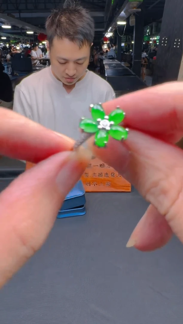 未镶嵌戒指翡翠0131557545多样性发货
