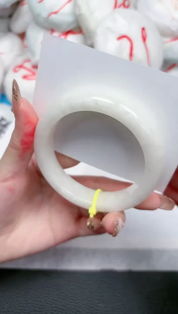 【闪购商品】和田玉手镯未镶嵌213-56.7