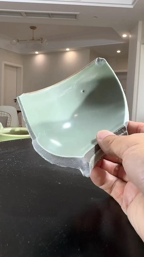 瓷片有**好龙泉青瓷莲瓣盖碗标本