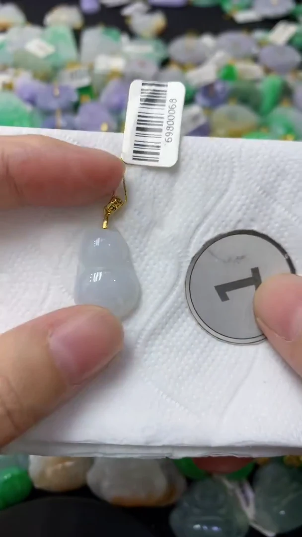 颈饰未镶嵌翡翠天然缅甸翡翠A货