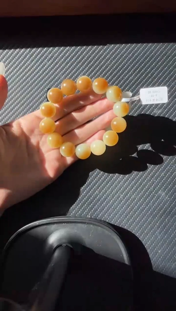 未镶嵌手串和田玉且末微色差近矿二号矿卡16手串