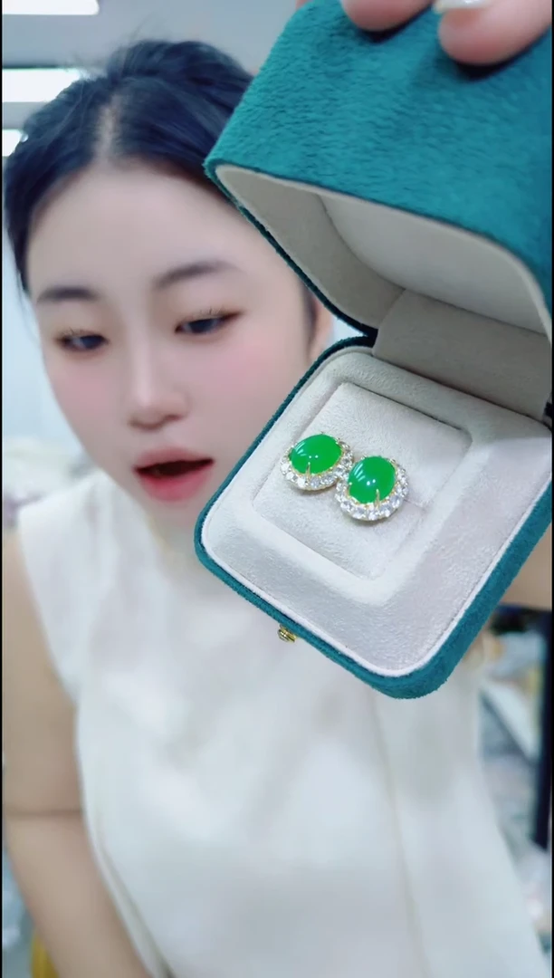 翡翠未镶嵌颈饰1921大戴妃耳钉