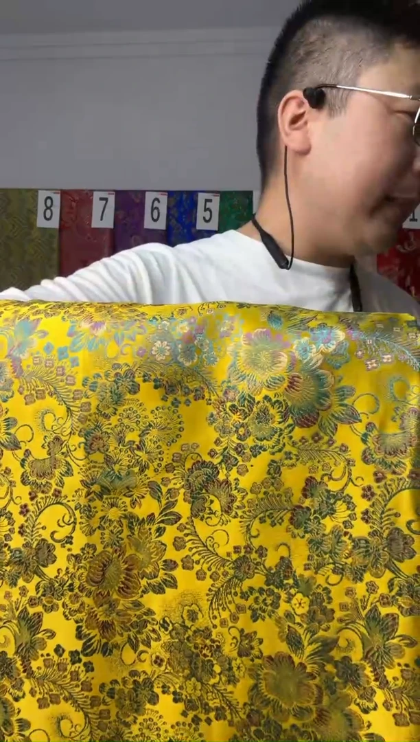 混纺织锦缎长60公分 宽110
