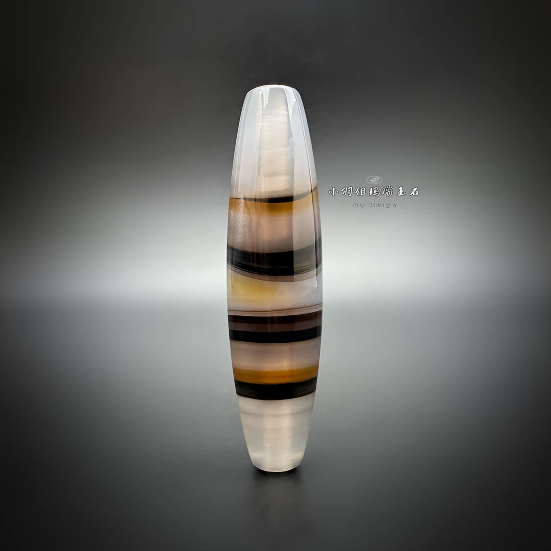 天然缠丝玛瑙勒子 发丝一线凤眼彩线 尺寸 49.5*12.6