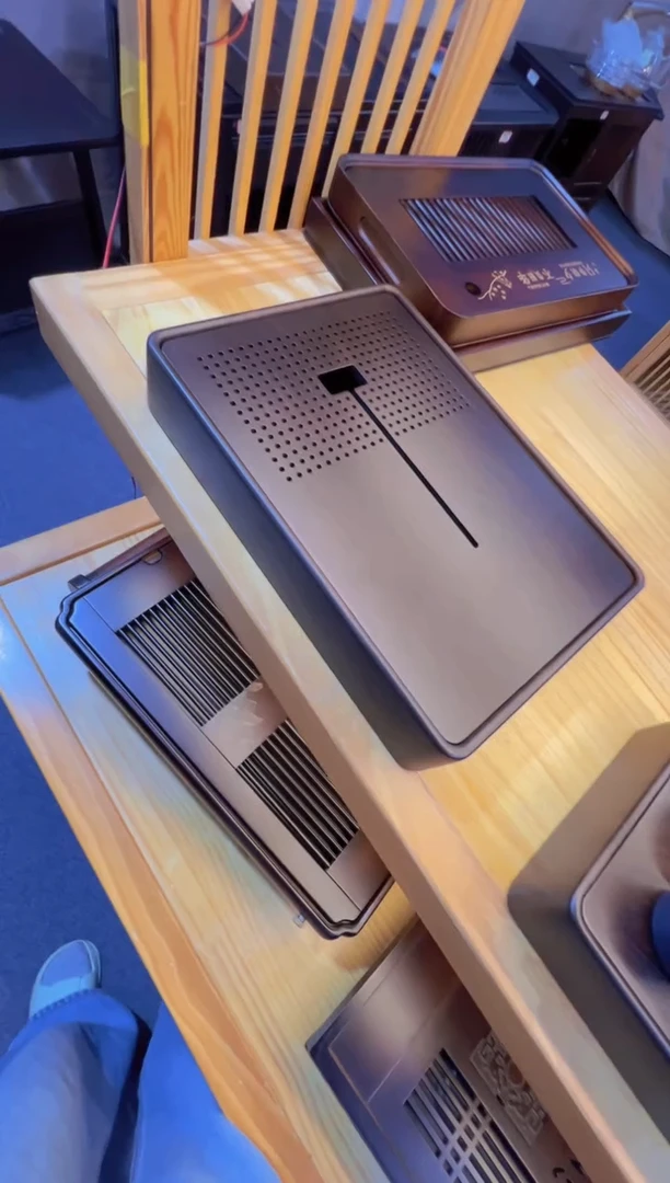 B款新尚中号35*25*6