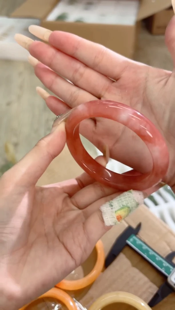 未镶嵌手镯石英质玉192-58HO