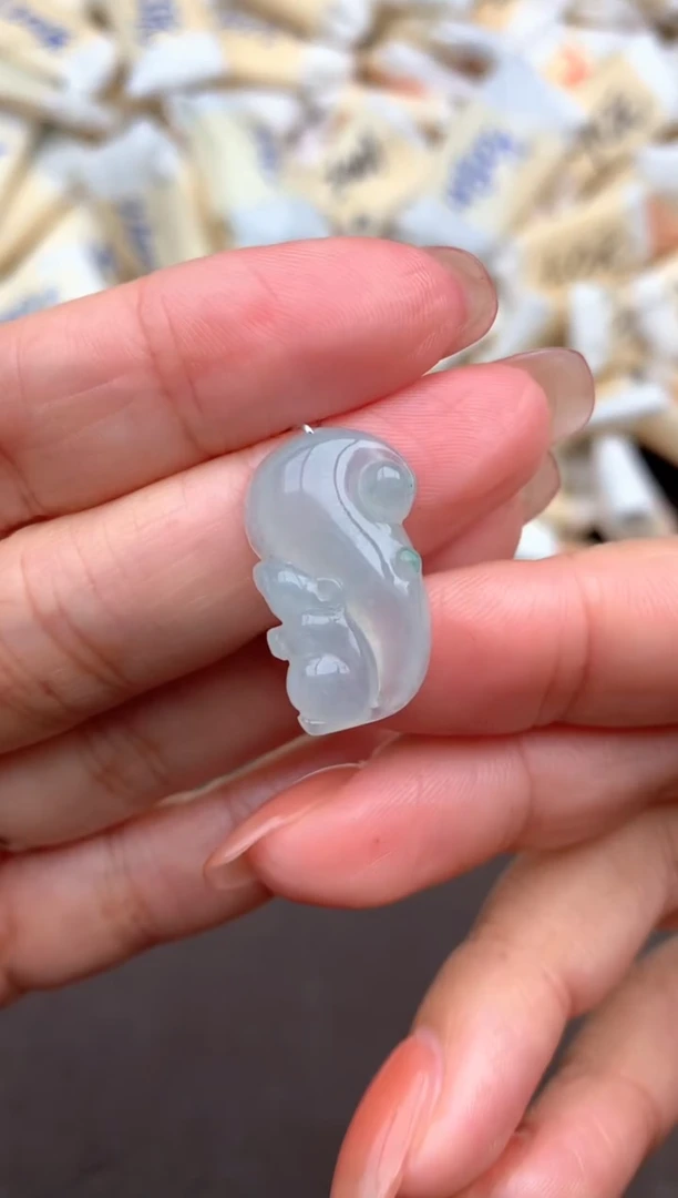 未镶嵌挂件翡翠一