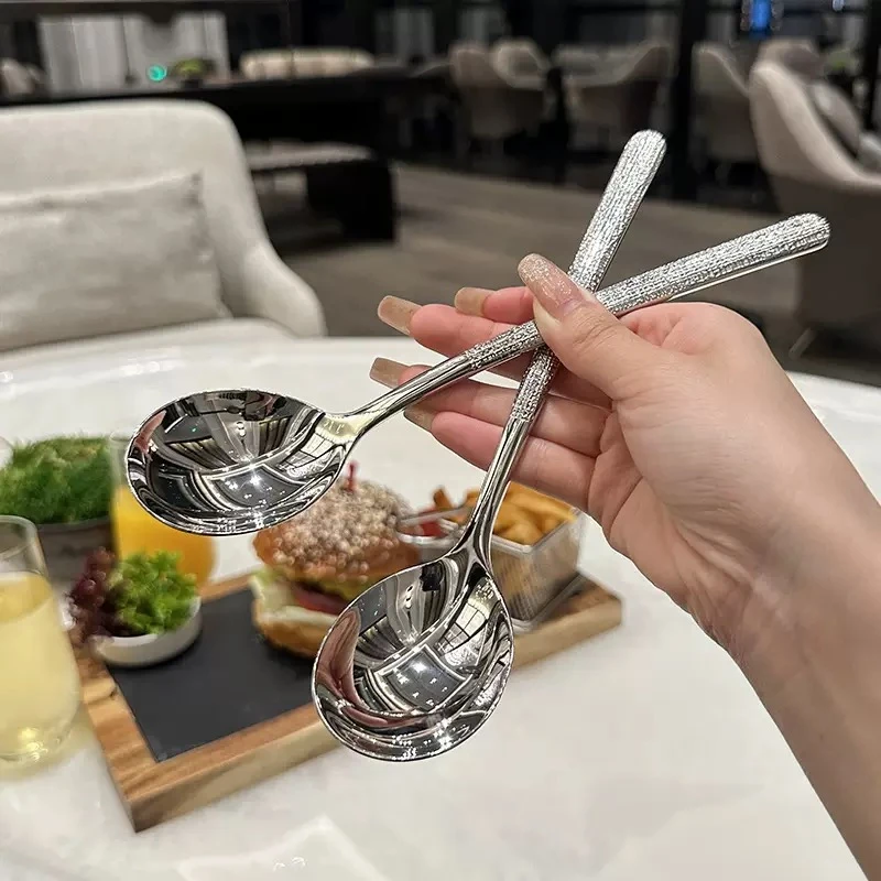 加厚不锈钢勺子成人儿童汤勺吃饭勺子中长柄家用餐具汤匙