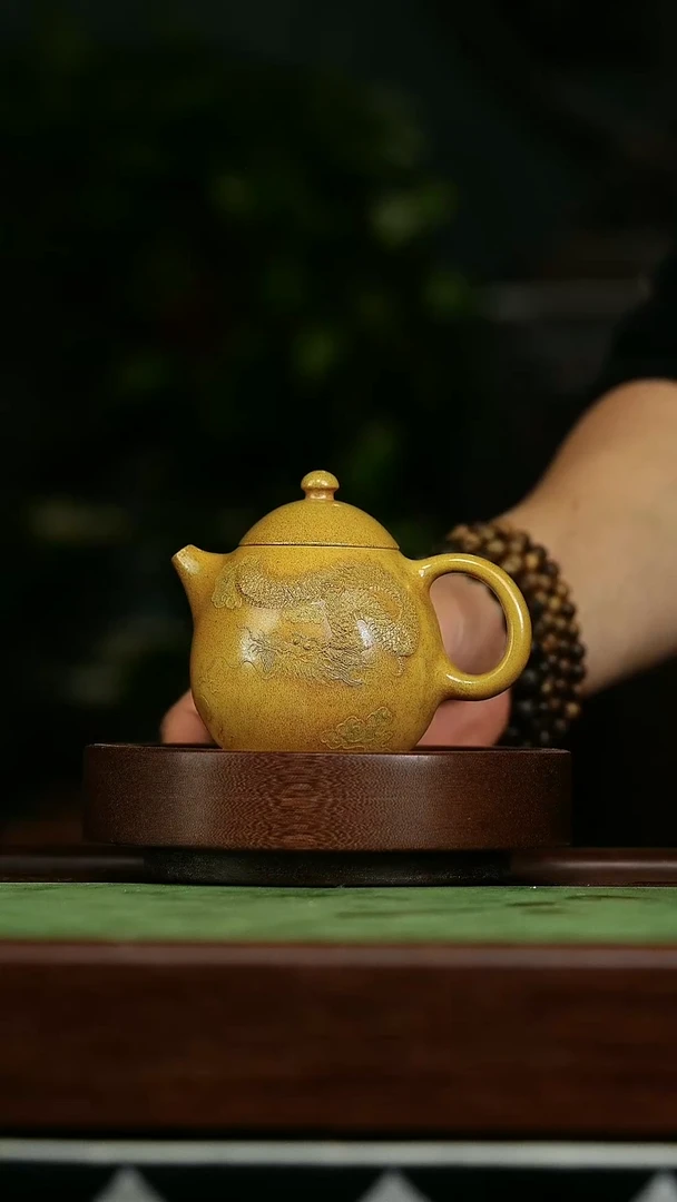 茶壶紫砂b61黄金段龙蛋*周龙华