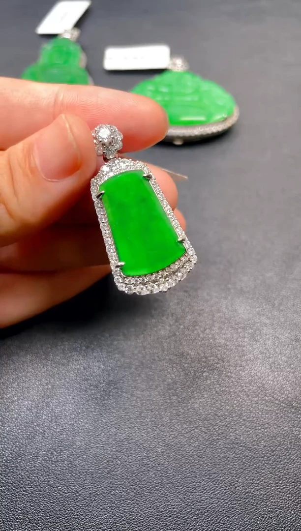 吊坠(不含链)银S925镶嵌翡翠吊坠