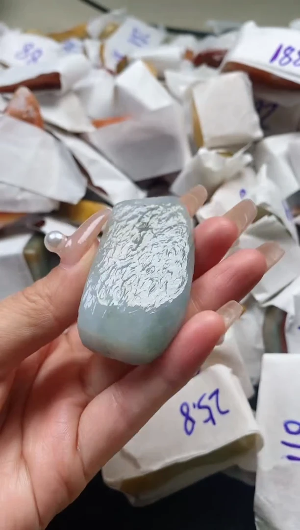 翡翠裸石翡翠挂件裸石