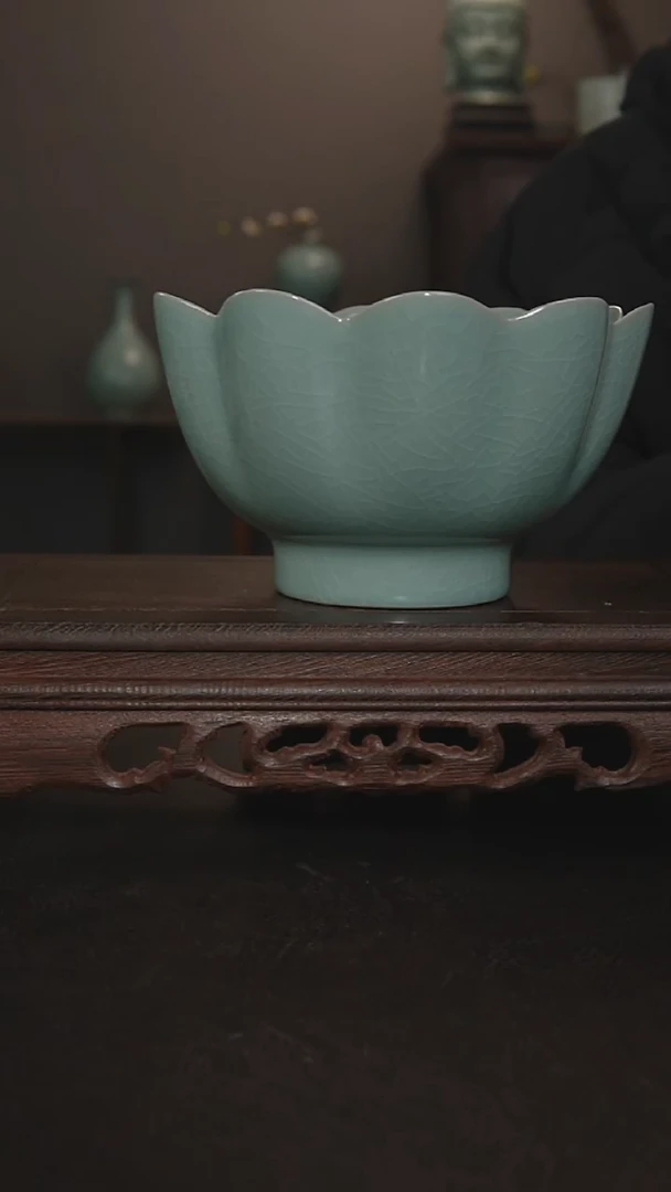 摆件瓷仿古釉莲花温碗